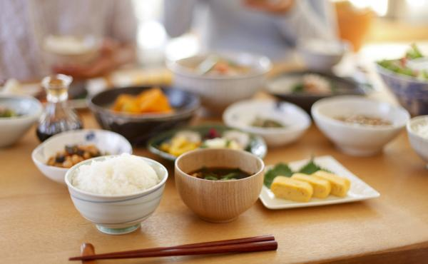 食育をはじめよう！　～「和食」だしについて～