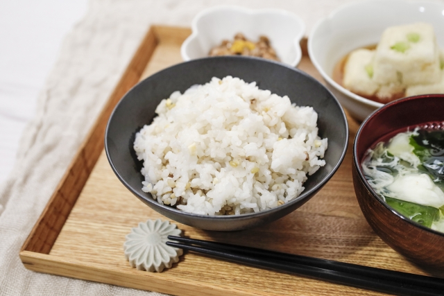 【千葉県千葉市】好条件!ヘルシーレストランで管理栄養士の求人(管理栄養士/正社員)