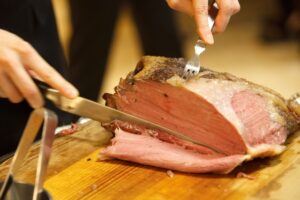 【東京都港区】微経験者OK!ホテルで洋食の調理職/若手社員活躍中♪