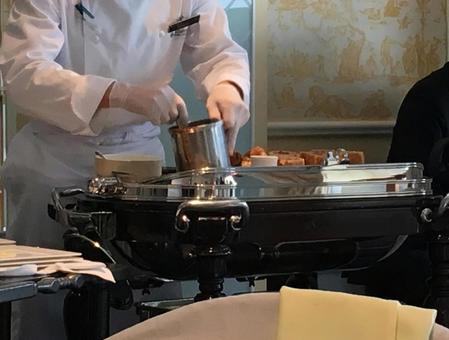 【関西エリア】ホテルで洋食の調理職/経験を活かせます♪